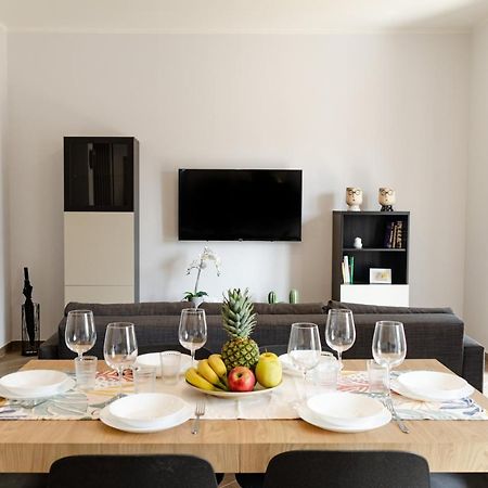 Don Gaetano Apartment - Nel Cuore Di Napoli Luaran gambar