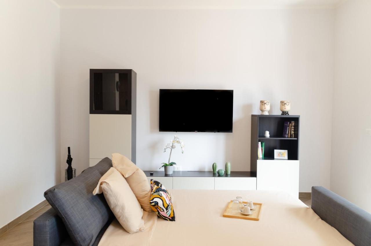 Don Gaetano Apartment - Nel Cuore Di Napoli Luaran gambar