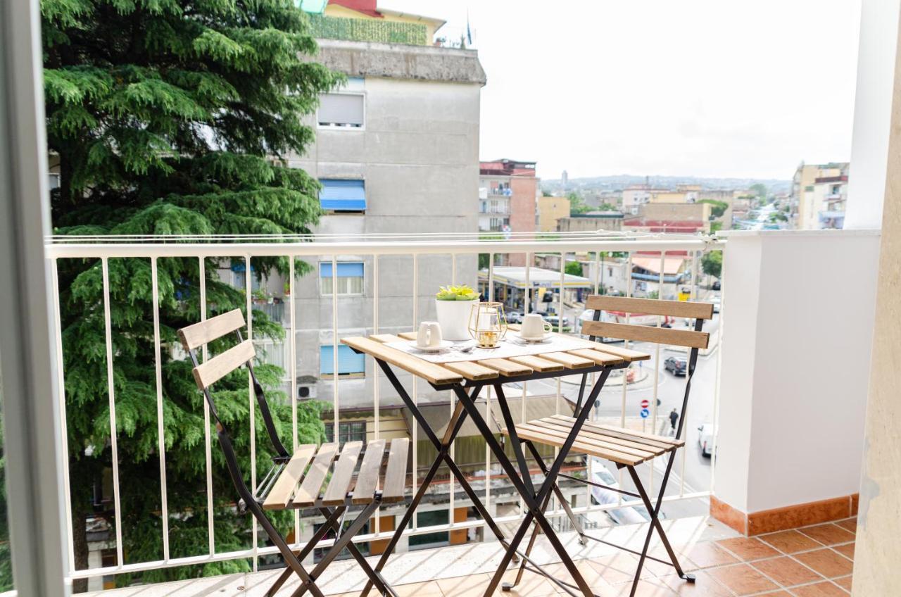 Don Gaetano Apartment - Nel Cuore Di Napoli Luaran gambar